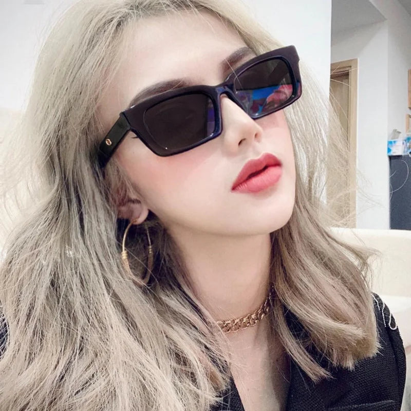 Classic Vintage Square Sunglasses Woman Small Frame Sun Glasses Female Retro Black Fashion Personality Cat Eye Oculos De Sol Vedee