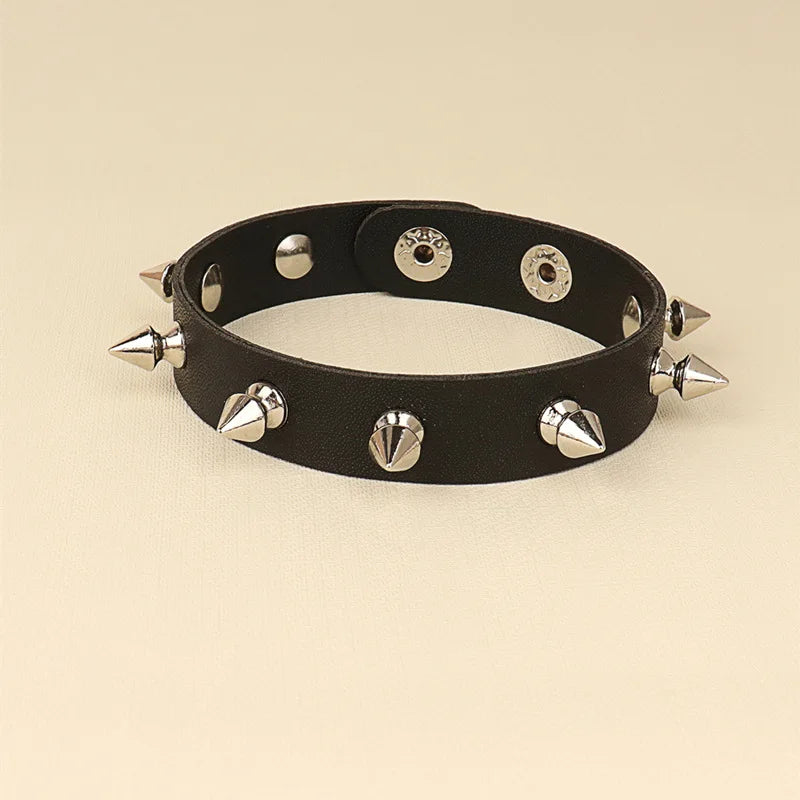 Fashion Gothic Punk PU Leather Studded Spikes Rivet Wide Cuff Bracelet Gothic Rivet Buckle Wristband for Men Women Jewelry Vedee