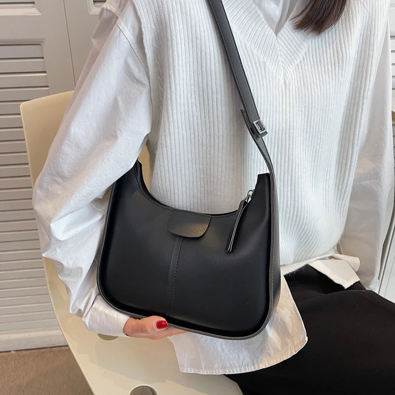 LEFTSIDE Vintage Shoulder Crossbody Bags for Women PU Leather Women's New 2023 Trend Fashion Handbag Clutch Small Black Brown Vedee