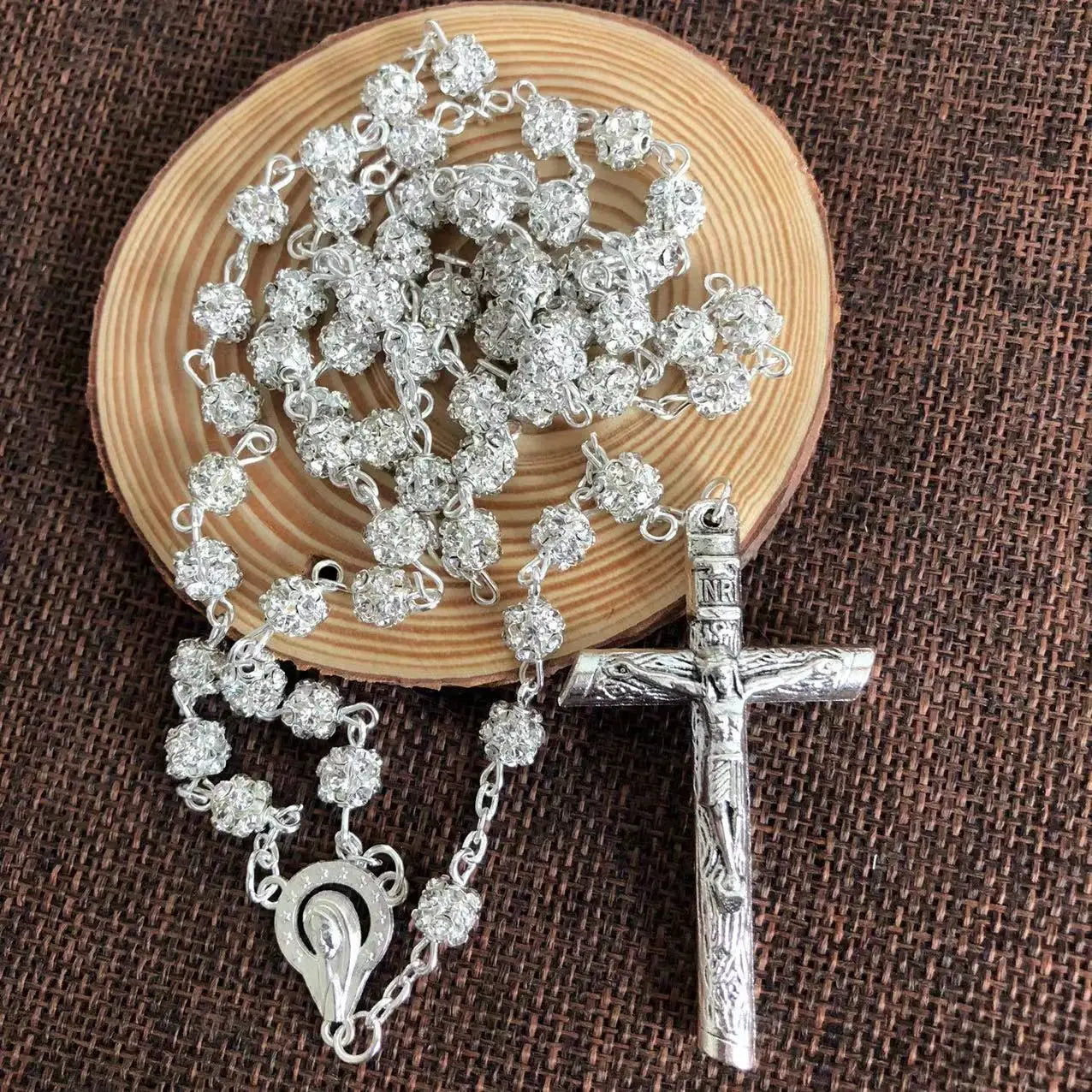 Free shipping white or black rosary bead necklace/ catholic rosary/ glass rosary / rhinestone rosary special offer Vedee