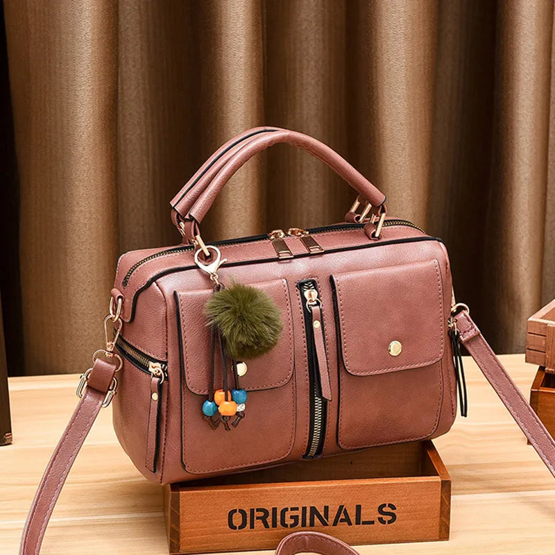 Women's bag 2022 new handbag fashion shoulder bag European and American fashion PU leather pillow bag messenger bag Vedee